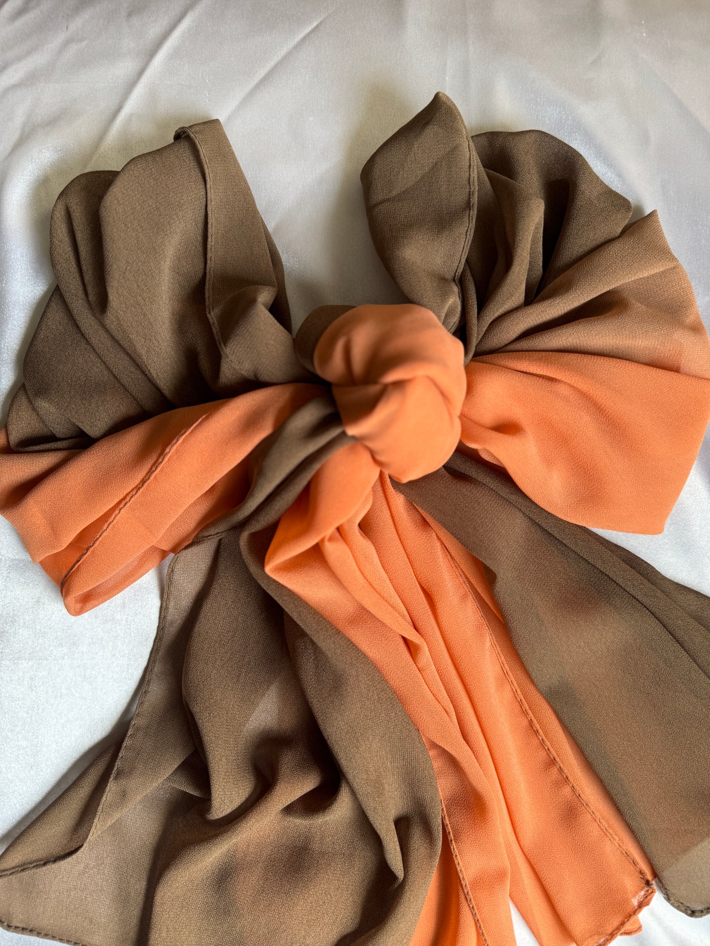 Ombre Georgette Hijab (Coral- Espresso)