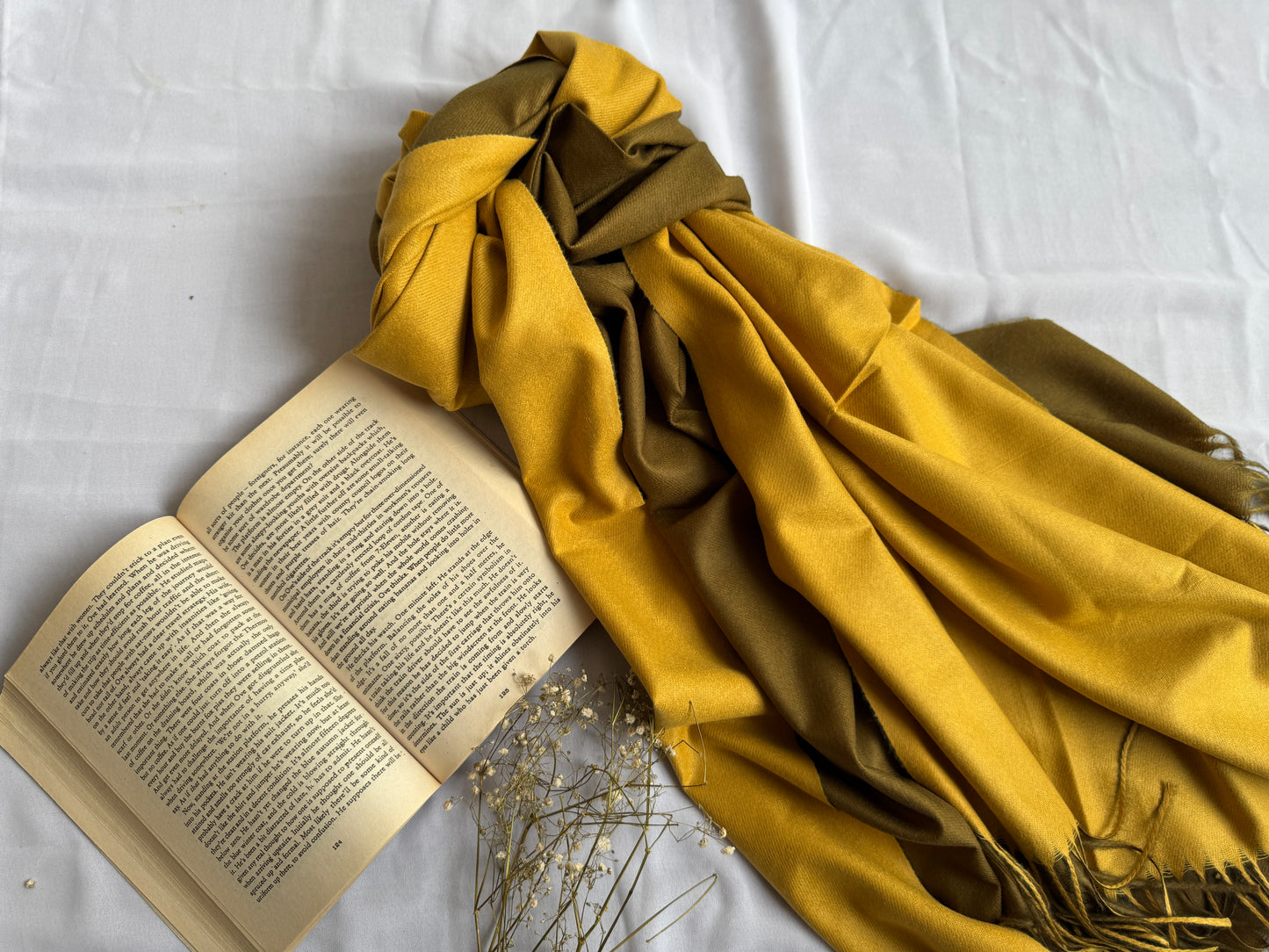 Reversible Woollen Pashmina- Mustard+Olive