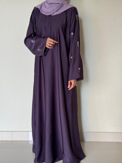 Lila Gulzar- Embroidered Abaya