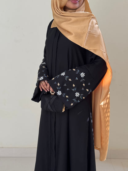 Nayrah Abaya- Radiant Black