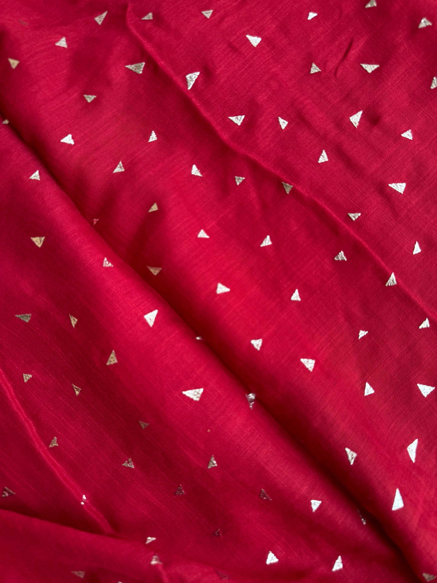 Pyramids Silver Foil Hijabs- Maroon