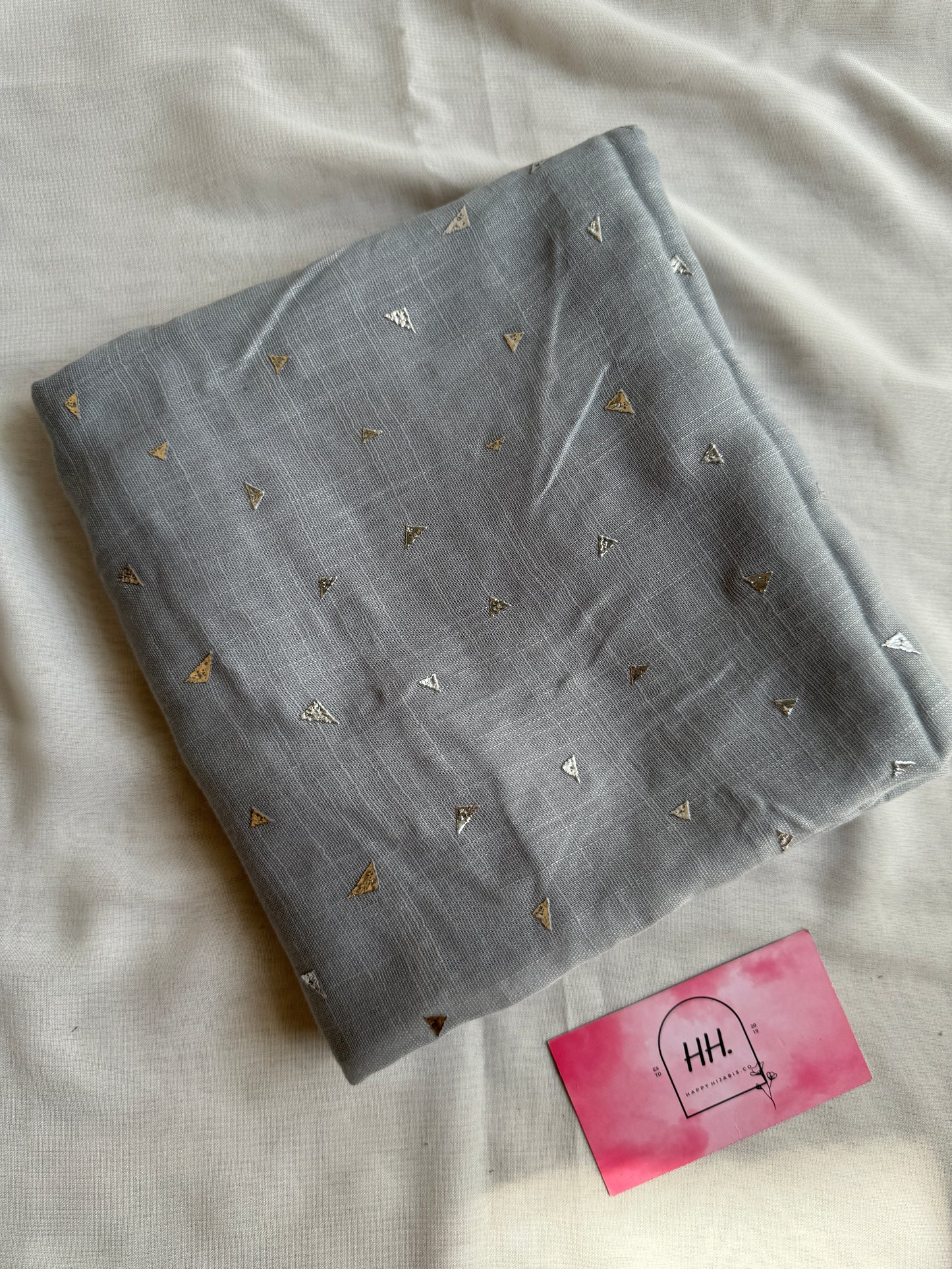 Pyramids Silver Foil Hijabs- Silverish Grey