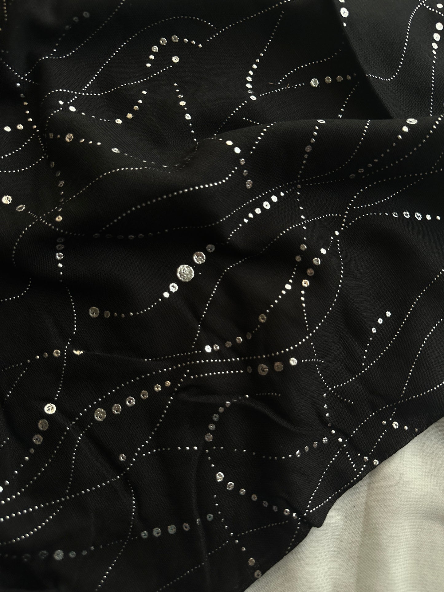 Abstract Silver Foil Hijabs- Black