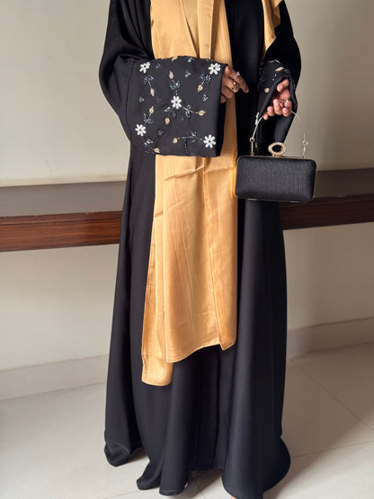 Nayrah Abaya- Radiant Black